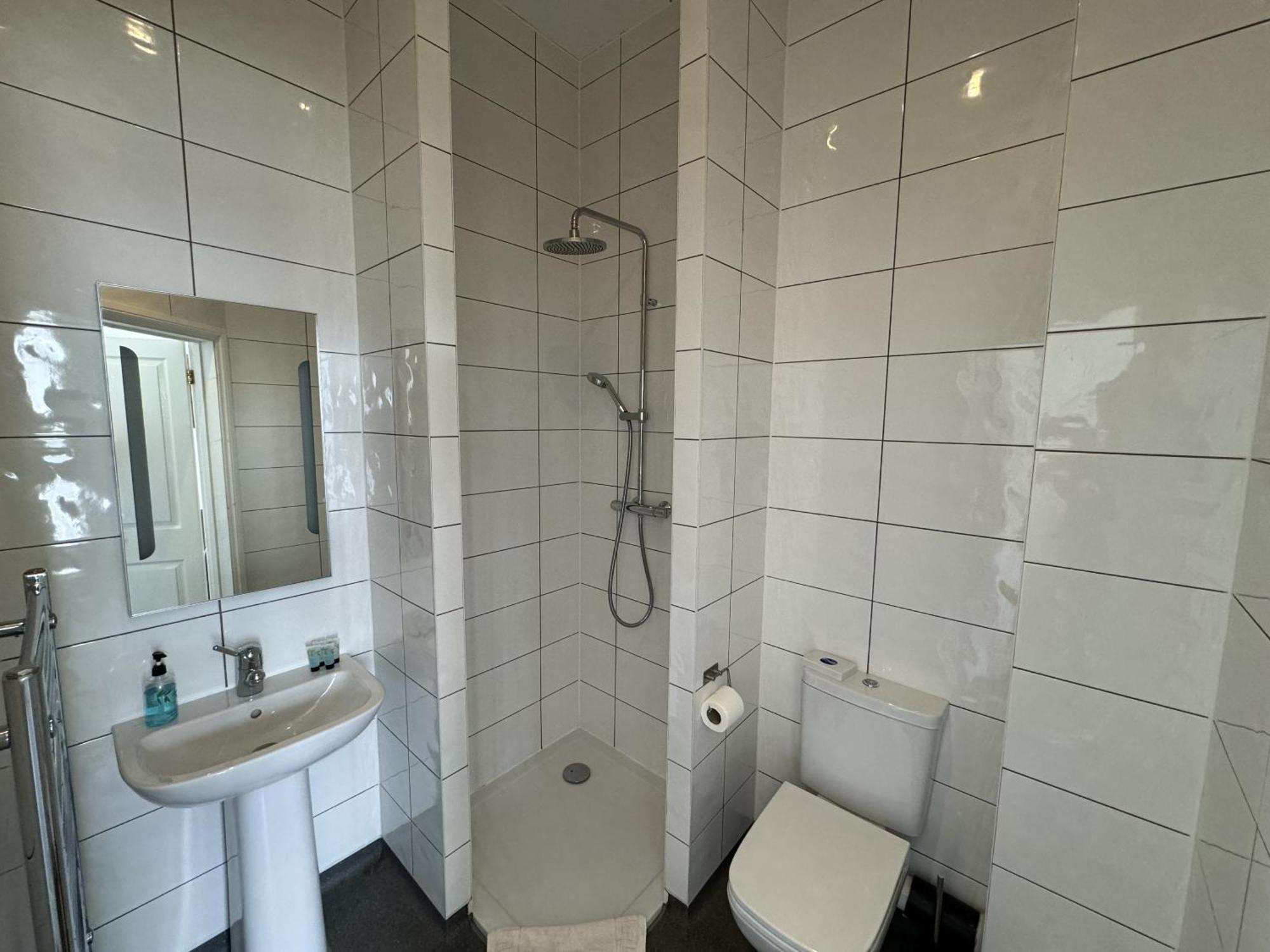 Hookwood Lodge London Gatwick Хорли Номер фото